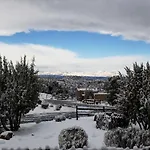 Adobe-Style Home With Views Less Than 5 Mi To Santa Fe Plaza