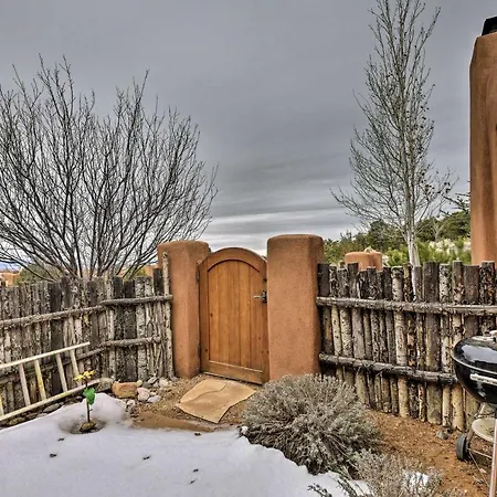 Holiday home Adobe-style W/ Views < 5 Mi To Plaza Santa Fe